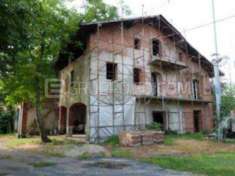 Foto Abitazione di tipo economico di 110 mq  in vendita a Fontaneto d'Agogna - Rif. 4448375