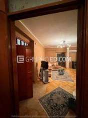 Foto Abitazione di tipo economico di 113 mq  in vendita a Cutro - Rif. 4518286