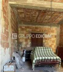 Foto Abitazione di tipo economico di 113 mq  in vendita a San Pietro a Maida - Rif. 4500246