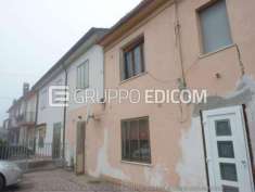 Foto Abitazione di tipo economico di 126 mq  in vendita a Gazzo Veronese - Rif. 4513643