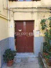 Foto Abitazione di tipo economico di 127 mq  in vendita a Catanzaro - Rif. 4532471