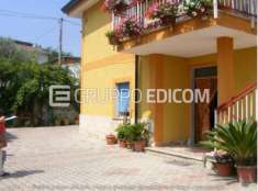 Foto Abitazione di tipo economico di 142 mq  in vendita a Limatola - Rif. 4532270