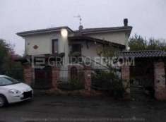 Foto Abitazione di tipo economico di 147 mq  in vendita a Tortona - Rif. 4451391