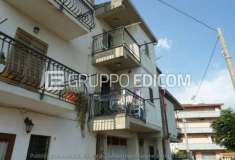 Foto Abitazione di tipo economico di 162 mq  in vendita a Sellia - Rif. 4527719