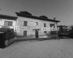 Foto Abitazione di tipo economico di 163 mq  in vendita a Incisa Scapaccino - Rif. 4502917