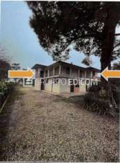 Foto Abitazione di tipo economico di 171 mq  in vendita a Copparo - Rif. 3533442