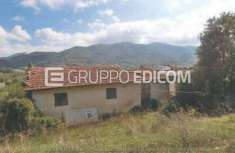 Foto Abitazione di tipo economico di 184 mq  in vendita a Stroncone - Rif. 4522961