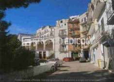 Foto Abitazione di tipo economico di 198 mq  in vendita a Pisticci - Rif. 4514536