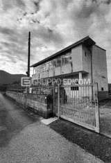 Foto Abitazione di tipo economico di 209 mq  in vendita a Limatola - Rif. 4502343