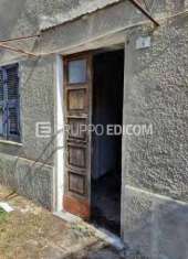 Foto Abitazione di tipo economico di 273 mq  in vendita a Cantalupo Ligure - Rif. 4504507