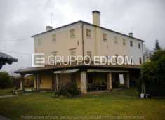 Foto Abitazione di tipo economico di 285 mq  in vendita a Mogliano Veneto - Rif. 4461737