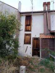 Foto Abitazione di tipo economico di 34 mq  in vendita a Amatrice - Rif. 4457770