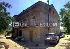 Foto Abitazione di tipo economico di 345 mq  in vendita a Bisignano - Rif. 4495366