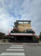 Foto Abitazione di tipo economico di 77 mq  in vendita a Jesolo - Rif. 4507122