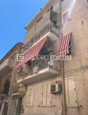 Foto Abitazione di tipo economico di 93 mq  in vendita a Campofelice di Roccella - Rif. 4526720