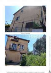 Foto Abitazione di tipo economico di 95 mq  in vendita a Stigliano - Rif. 4499118