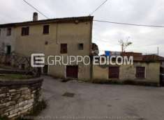 Foto Abitazione di tipo economico di 95 mq  in vendita a Valdobbiadene - Rif. 4506111