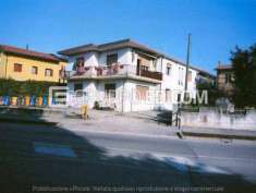 Foto Abitazione di tipo economico di 96 mq  in vendita a Paese - Rif. 4510967