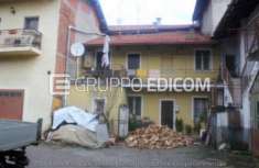 Foto Abitazione di tipo economico di 99 mq  in vendita a Sumirago - Rif. 4509977