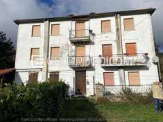 Foto Abitazione di tipo economico in vendita a Casola in Lunigiana - Rif. 4522009