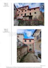 Foto Abitazione di tipo economico in vendita a Leonessa - Rif. 4525359