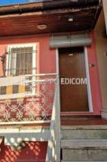 Foto Abitazione di tipo economico in vendita a Parabiago - Rif. 4521672