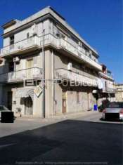 Foto Abitazione di tipo economico in vendita a Rosolini - Rif. 4503385