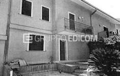 Foto Abitazione di tipo economico in vendita a Solarino - Rif. 4512170
