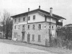 Foto Abitazione di tipo popolare di 106 mq  in vendita a Lozzo di Cadore - Rif. 4514674