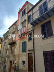 Foto Abitazione di tipo popolare di 108 mq  in vendita a Lercara Friddi - Rif. 4503816