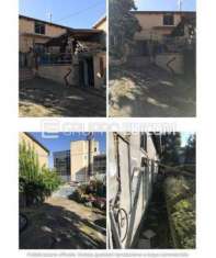 Foto Abitazione di tipo popolare di 109 mq  in vendita a Benevento - Rif. 4523918