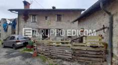 Foto Abitazione di tipo popolare di 131 mq  in vendita a Borghetto di Borbera - Rif. 4505338