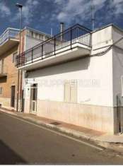 Foto Abitazione di tipo popolare di 157 mq  in vendita a Bari - Rif. 4492864