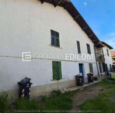 Foto Abitazione di tipo popolare di 161 mq  in vendita a Pozzolo Formigaro - Rif. 4514605