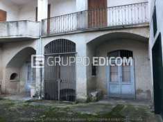 Foto Abitazione di tipo popolare di 219 mq  in vendita a Airola - Rif. 4512533