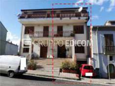 Foto Abitazione di tipo popolare di 232 mq  in vendita a Pietradefusi - Rif. 4507774