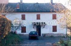 Foto Abitazione di tipo popolare di 254 mq  in vendita a Novi Ligure - Rif. 4500354