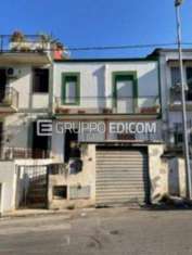 Foto Abitazione di tipo popolare di 82 mq  in vendita a Palermo - Rif. 4501310