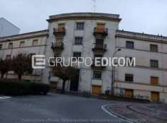 Foto Abitazione di tipo popolare di 93 mq  in vendita a Valenza - Rif. 4536089