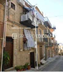 Foto Abitazione di tipo popolare di 98 mq  in vendita a Caccamo - Rif. 4517159