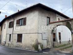 Foto Abitazione di tipo popolare di 99 mq  in vendita a Sumirago - Rif. 4508222
