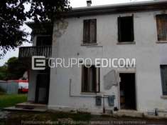 Foto Abitazione di tipo popolare in vendita a Castelfranco Veneto - Rif. 4500820