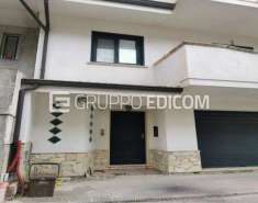 Foto Abitazione di tipo rurale di 204 mq  in vendita a Monasterace - Rif. 4525575