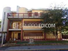 Foto Abitazione in ville di 468 mq  in vendita a Forl - Rif. 4510008