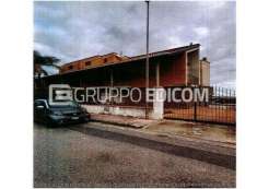 Foto Abitazione in ville in vendita a Montepaone - Rif. 4536767