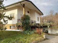 Foto Abitazione in villini di 223 mq  in vendita a Castelnovo del Friuli - Rif. 4448362