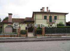 Foto Abitazione in villini di 283 mq  in vendita a Stra - Rif. 4507017