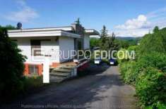 Foto Abitazione in villini di 288 mq  in vendita a Gozzano - Rif. 4521137