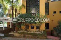 Foto Abitazione in villini di 404 mq  in vendita a Benevento - Rif. 4529801