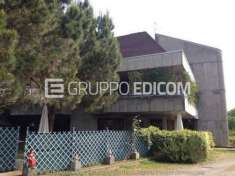 Foto Abitazione in villini di 410 mq  in vendita a Cureggio - Rif. 4529953